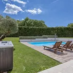 Milo With Pool - Happy *